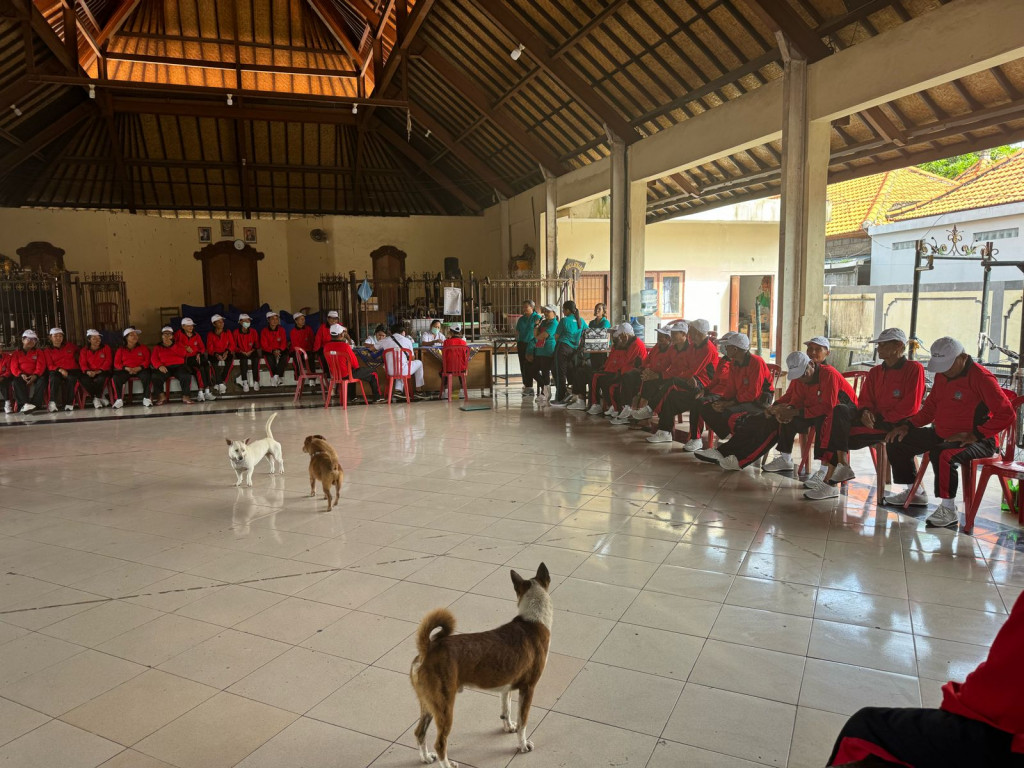 Kegiatan Posyandu Balita dan Lansia Br. Kelepekan